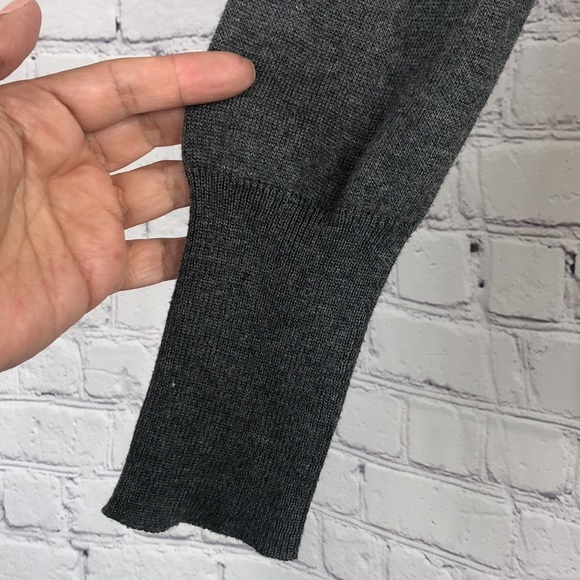 Kenneth Cole sweater - Picture 3 of 8